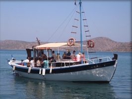 Σκάφος Δελφίνι